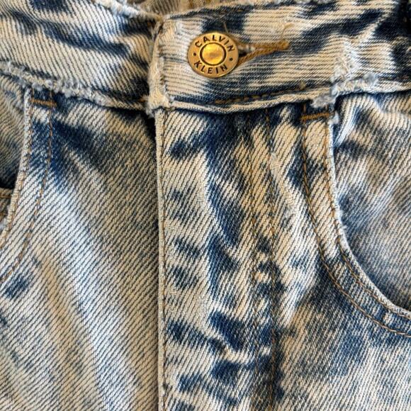 Vintage 80’s Calvin Klein Stone Washed High Waisted Mom Jeans - Picture 3 of 8